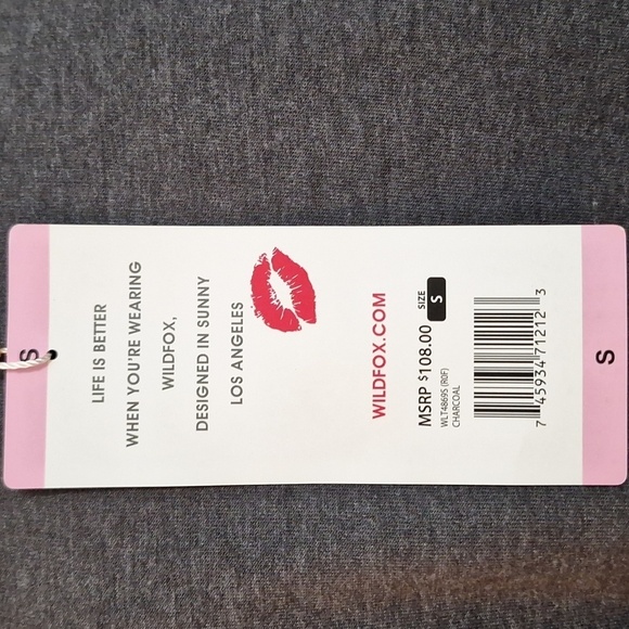 NWT Wild Fox Pull Over Oversized Sweatshirt Size Small Logo Easy Does It - Picture 5 of 8